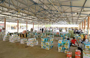 તાલાલા માર્કેટીંગ યાર્ડમાં 16 દિવસમાં માત્ર 50,000 બોક્સની આવક, ગત વર્ષની સરખામણીએ ચાલુ વર્ષે 25% આવક, ગત વર્ષે 2 લાખ કેરીના બોકસ હતા!