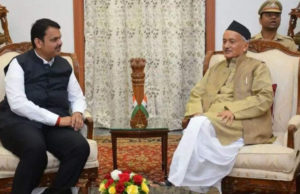 રાજકીય સંકટ : ફડણવીસે રાજ્યપાલ સાથે કરી મુલાકાત; શિવસેનાના બળવાખોર ધારાસભ્યો 30મી જૂને ગુવાહાટીથી મુંબઈ પરત ફરી શકે છે!