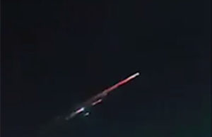 આકાશમાં ધીમી ગતિએ દેખાયો ‘પ્રકાશ’: રાજસ્થાનમાં એક જોરદાર ધડાકા સાથે સંભળાયો અવાજ; રાત્રે જાણે સવાર પડી હોય એવું થયું અજવાળું, જુઓ Video