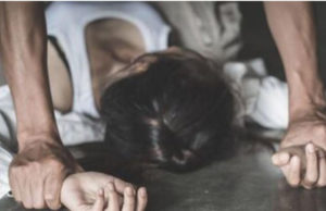 મુંબઈ : લેખિકા સાથે ‘દુષ્કર્મ’ અને ‘D ગેંગ’ કનેક્શન; 75 વર્ષીય બિઝનેસમેન પર રેપનો આક્ષેપ, પીડિતાએ કહ્યું- અંડરવર્લ્ડ દાઉદની ગેંગે મને ધમકીઓ આપી!