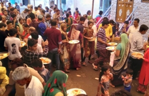 માત્ર 5 કલાકમાં 2 લાખ ભક્તો લેશે પ્રસાદ; સરસપુરમાં 14 જગ્યાએ ભક્તો માટે જમણવારની તૈયારીઓ, રૂમ ભરીને બુંદી-ફૂલવડીનો પ્રસાદ તૈયાર!