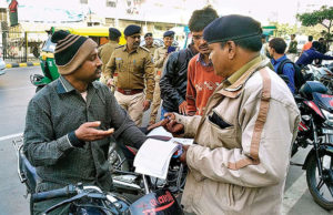 હાઇકોર્ટમાં જાહેરહિતની અરજી : ટ્રાફિકના નિયમોના ભંગ બદલ રાજ્યમાં શરૂ થશે ઈ-ટ્રાફિક કોર્ટ, નિયમોના ઉલ્લંઘન બદલ ઈ-મેમોની સાથે FIR પણ થશે દાખલ!
