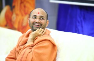 કથામાં ભાજપનો પ્રચાર કરવા લાગ્યા કહેવાતા સાધુ, સાળંગપુર હનુમાનજી મંદિરના કોઠારીની ભાજપ ભક્તિ !