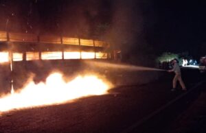 ચોટીલા હાઇવે ઉપર વાપીથી સોમનાથ જતી ખાનગી સ્લીપર બસ સળગી ઉઠતા 70 વર્ષિય વૃદ્ધાનું મોત, મુસાફરોનો સામાન બળીને ખાખ!