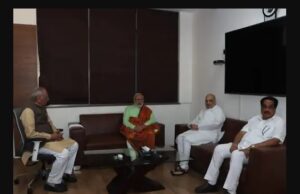 આજે બીજા ચરણનું મતદાન, પ્રથમ ચરણના મતદાને ભાજપની ચિંતા વધારી અને મોદીએ રાત રોકાવવું પડ્યું