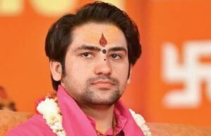 બાબા બાગેશ્વરના દરબારમાં કેમ ક્યારેય ભાજપના નેતાઓની અરજી નથી ખુલતી : બાબામાં હિંમત અને ખરેખર શક્તિ હોય તો નેતાઓનો દરબાર ભરે