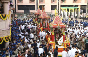 આજે 146મી રથયાત્રા; અમદાવાદ હિલોળે ચડ્યું, મુખ્યમંત્રીએ સતત બીજા વર્ષે પહિંદ વિધિ કરી