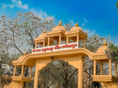 જમિયતપુરા મંદિર વિવાદ : આચાર્ય કૌશલેન્દ્રપ્રસાદના ઈશારે નવા મહંતે રાતોરાત ચાર્જ સંભાળ્યો, વિરોધમાં જાતિવાદ