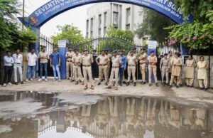 શાળા અને સત્તા એક થઇ જાય ત્યારે સંતાનોના હિતમાં વાલીઓએ ઘટના પહેલા જાગૃત થવું જરૂરી છે