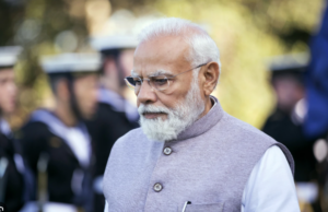 પ્રજાના કરોડોનો ધુમાડો કરીને દેશમાં સ્વાભિમાન યાત્રાઓ કાઢવા કરતા ભારતનું માનસન્માન જાળવવું જરૂરી