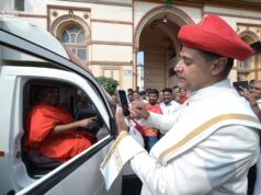 પાખંડનું સામ્રાજ્ય ? : સેક્સકાંડના આરોપી મહંત, આચાર્યની ઉશ્કેરણી, પુરુષો પગમાં અને મહિલાઓ સાધુ સાથે સંસારમાં !