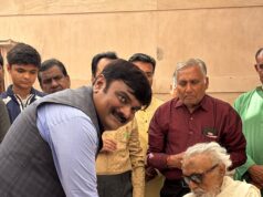 મેહુલ ગાંધીના પુસ્તકનું જૈન મહારાજની નિશ્રામાં વિમોચન