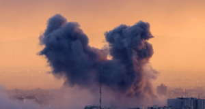 જુઓ ફોટા : ગુજરાતનો કુદરતી ભૂકંપ અને ઈરાનનો માનવસર્જિત ભૂકંપ : બંનેના સરખા દ્રશ્યો