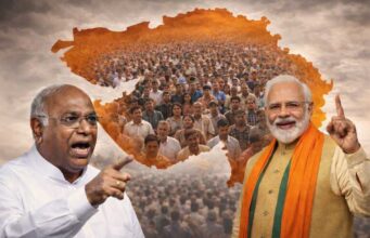 ખડગેએ કહ્યું, “ગુજરાતમાં જેઓ અભણ છે તેમને મૂર્ખ બનાવી શકો” અને ભાજપે આખું ગુજરાત “અભણ” ગણાવ્યું !