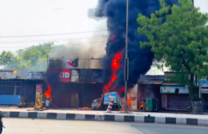 ધંધુકામાં ભારેલો અગ્નિ, અમદાવાદથી પોલીસનો કાફલો પહોંચ્યો, યુવાનની હત્યા બાદ કોમી માહોલ